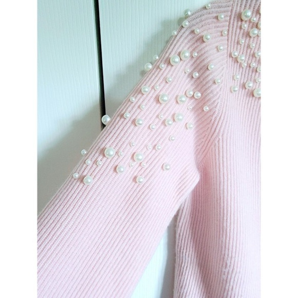 Neiman Marcus Cashmere Collection Pink Pearl Embellished V-Neck Sweater Small - Picture 12 of 12